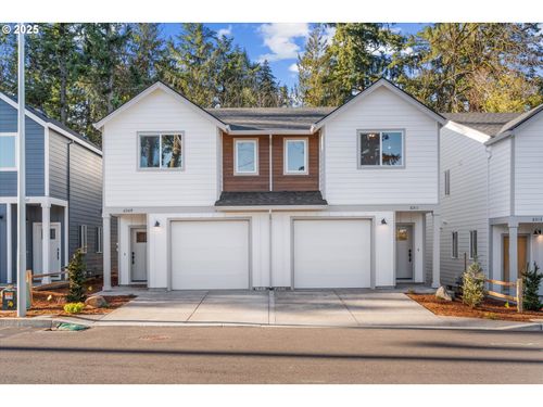 6311 Se Chloe Rose Way, Milwaukie, OR, 97267-6063 | Card Image