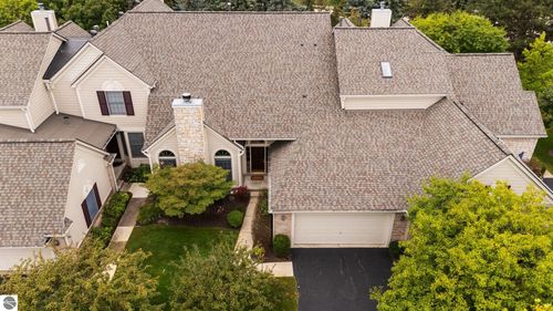 16729 Lyonhurst Cir, Northville, MI, 48168-4418 | Card Image