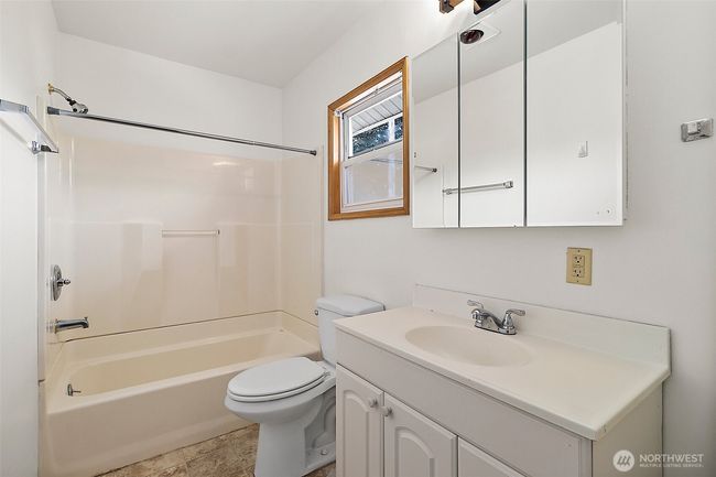 1165 Harding St, House other with 3 bedrooms, 2 bathrooms and 1 parking in Enumclaw WA | Image 23