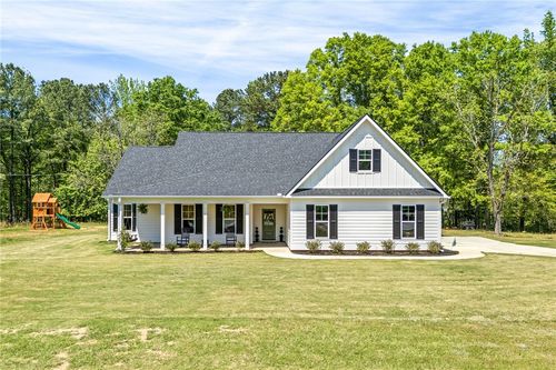 12458 Lee Road 72, CAMP HILL, AL, 36850-2804 | Card Image