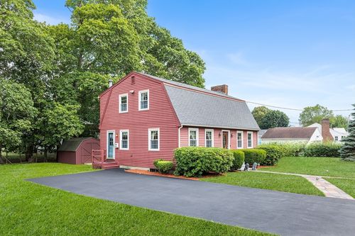 67 Brook Dr, Lynnfield, MA, 01940-2303 | Card Image