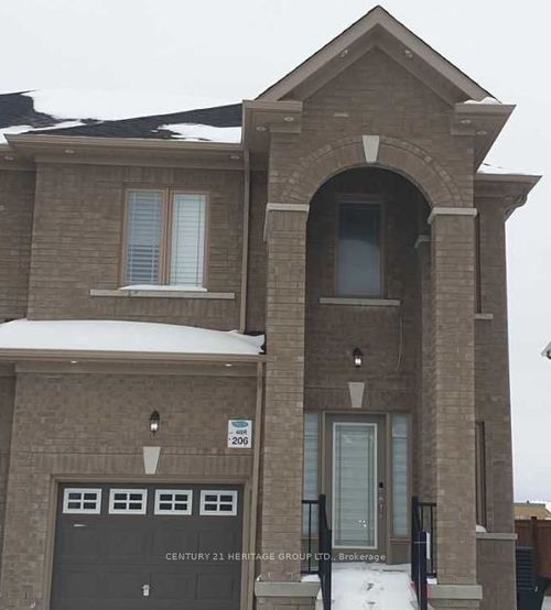 206 Sutherland Ave, Bradford, ON, L3Z4H7 | Card Image