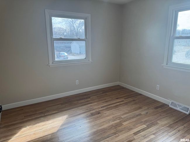 2820 N Pine St, House other with 3 bedrooms, 2 bathrooms and 1 parking in Davenport IA | Image 7