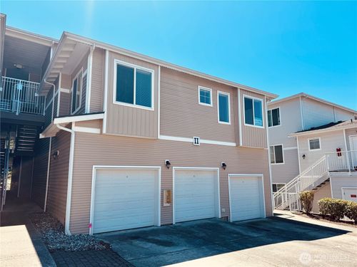 unit-ii2051-14915 38th Dr Se, Bothell, WA, 98012-4212 | Card Image