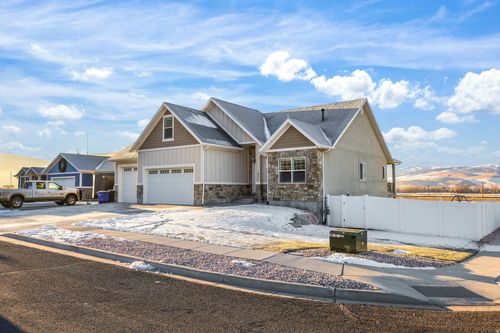 871 N 600 E, Morgan, UT, 84050-9260 | Card Image