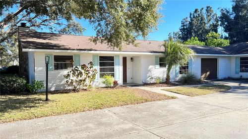 10548 86th Ave, SEMINOLE, FL, 33772-3840 | Card Image