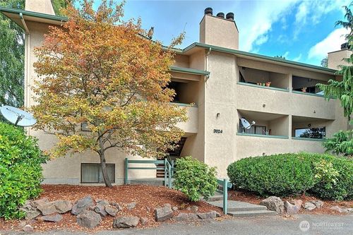 apt-305-3024 Ne 143rd St, Seattle, WA, 98125-3559 | Card Image