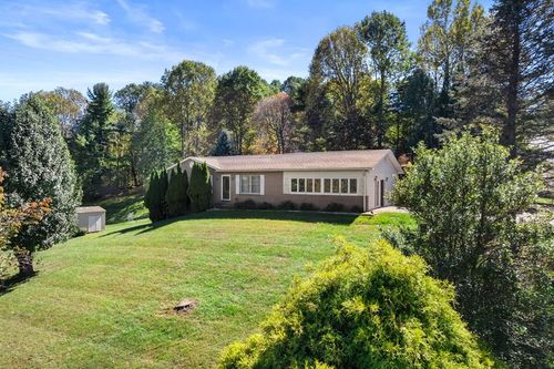 21 Cedar Pt, Galax, VA, 24333-2535 | Card Image