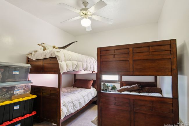 2148 County Road 220, Home with 3 bedrooms, 2 bathrooms and null parking in Floresville TX | Image 16