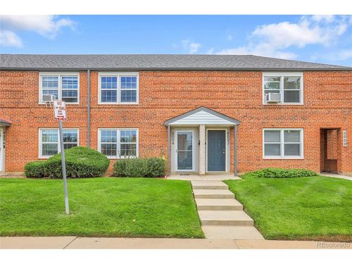 6004 E 29th Ave, Denver, CO, 80207-2816 | Card Image