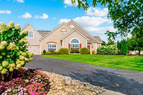 7151 Liberty Grand Dr, Liberty Twp, OH, 45069-6415 | Card Image