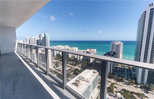 r2005-4010 S Ocean Dr, Hollywood, FL, 33019-3063 | Card Image
