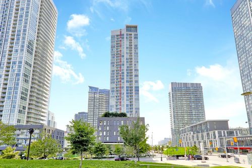 2502-75 Queens Wharf Rd, Toronto, ON, M5V0J8 | Card Image