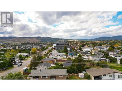 408 - 3645 Gosset Rd, Condo with 2 bedrooms, 2 bathrooms and 1 parking in West Kelowna BC | Image 1