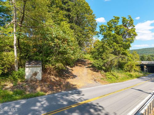 3661 Scotch Church Rd, Pattersonville, NY, 12137-1711 | Card Image