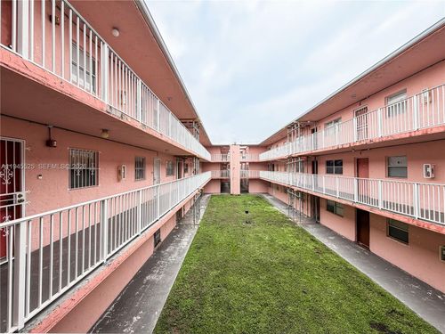 apt-338-19761 Sw 114th Ave, Miami, FL, 33157-1012 | Card Image