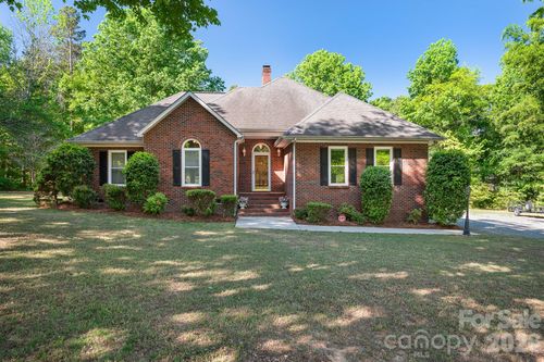 400 Arminius Ct, Monroe, NC, 28110-9723 | Card Image