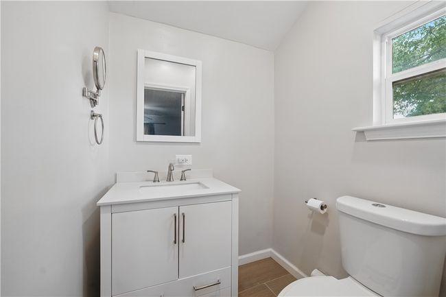 1182 W Laurel Cir, House other with 3 bedrooms, 2 bathrooms and null parking in Mt. Pleasant Twp - Wml PA | Image 20