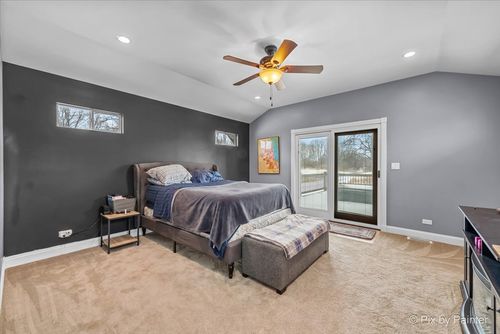 390 S Garden Ave, Roselle, IL, 60172-1749 | Card Image