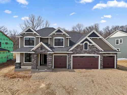 1872 Royal Blvd, Lake Elmo, MN, 55042-5522 | Card Image