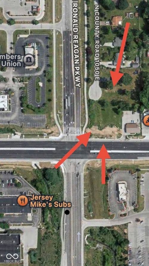 10520 E Us Highway 36, Avon, IN, 46123-7984 | Card Image