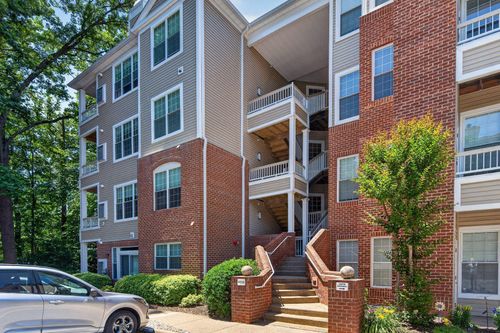 4210d-4210 Mozart Brigade Ln, FAIRFAX, VA, 22033-3906 | Card Image
