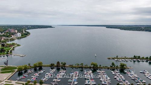 604-6 Toronto St, Barrie, ON, L4N9R2 | Card Image