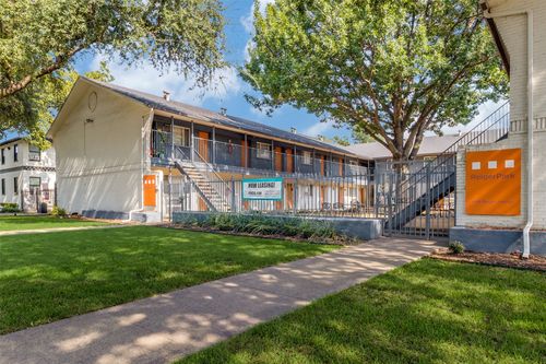 205-4618 Reiger Ave, Dallas, TX, 75246-1216 | Card Image