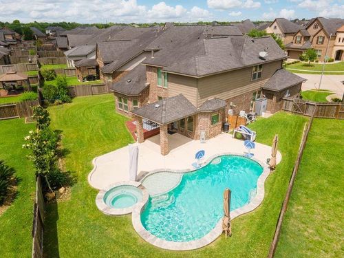 2964 Jade Springs Lane, Pearland, TX, 77584 | Card Image