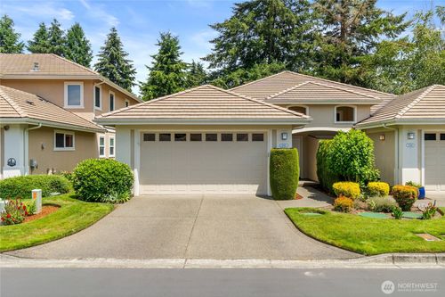 7002 Fairway Ln Se, Olympia, WA, 98501-7125 | Card Image