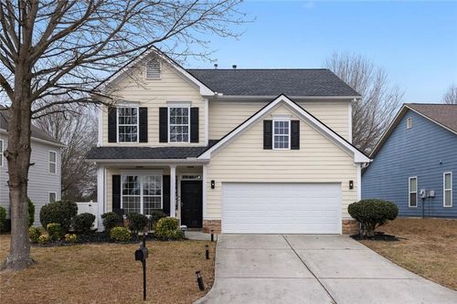 7404 Blue Jay Way, Union City, GA, 30291-5180 | Card Image