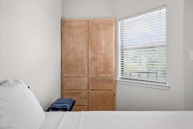 View of bedroom | Image 23