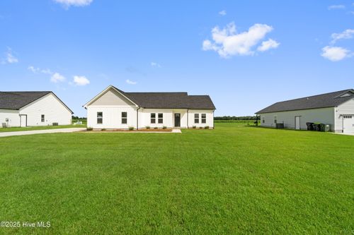 3648 Nc Highway 41 W, Trenton, NC, 28585-5520 | Card Image