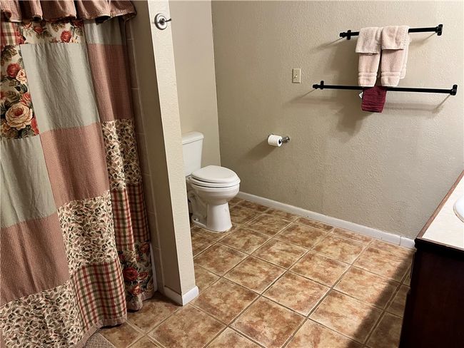 3150 N Highway 59, House other with 4 bedrooms, 2 bathrooms and null parking in Freer TX | Image 24