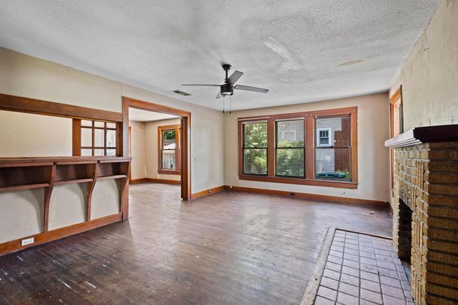 800 N Woods St, House other with 2 bedrooms, 1 bathrooms and null parking in Sherman TX | Image 6