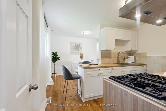 24 Rexway Dr, House other with 4 bedrooms, 2 bathrooms and 3 parking in Georgetown ON | Image 16