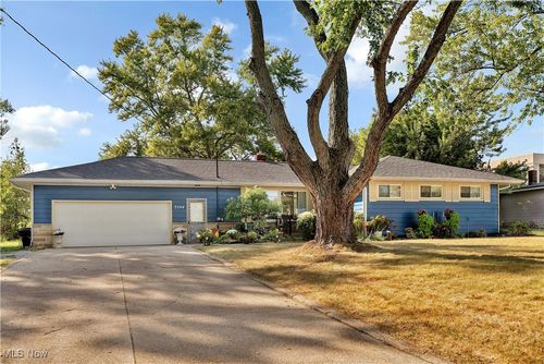 3544 Raber Ter, Uniontown, OH, 44685-8704 | Card Image