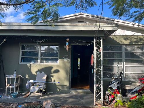 658 4th Pl Sw, Vero Beach, FL, 32962-3511 | Card Image