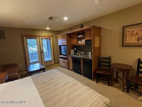 152-110 Morning Star Dr, Kellogg, ID, 83837-2374 | Card Image