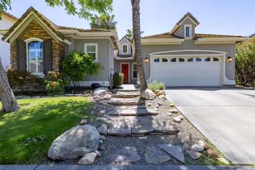 220 Cashman Circle, Sacramento, CA, 95835 | Card Image