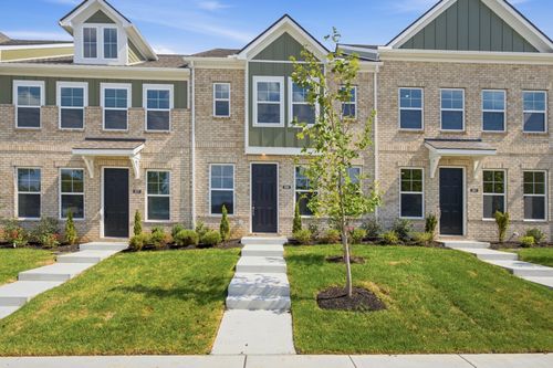 509 Hartmann Landing Way, Lebanon, TN, 37090-2246 | Card Image