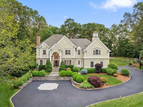 43 Chessor Ln, Wilton, CT, 06897-3907 | Card Image