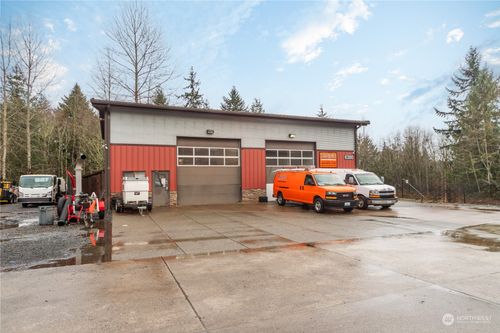 6300 Nw Concrete Boulevard, Silverdale, WA, 98383 | Card Image