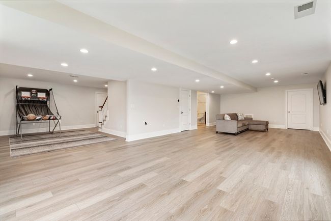 12 Hunters Ln, House other with 4 bedrooms, 5 bathrooms and 2 parking in Natick MA | Image 34
