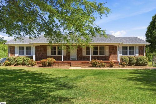 814 Mountain View Ct, Greer, SC, 29651-6044 | Card Image