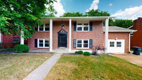 3212 Cynthia Ln, Nashville, TN, 37207-2448 | Card Image
