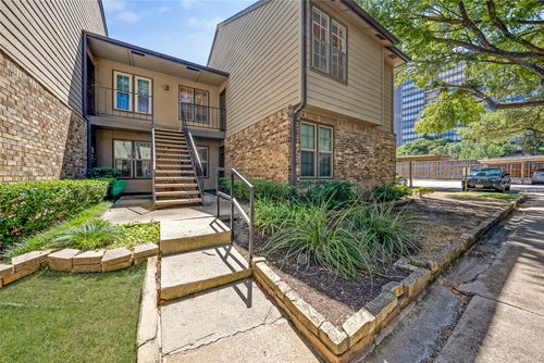 1077-5300 Keller Springs Rd, Dallas, TX, 75248-2702 | Card Image