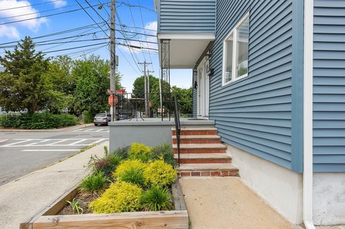 2-71 Wellington Ave, Everett, MA, 02149-1841 | Card Image