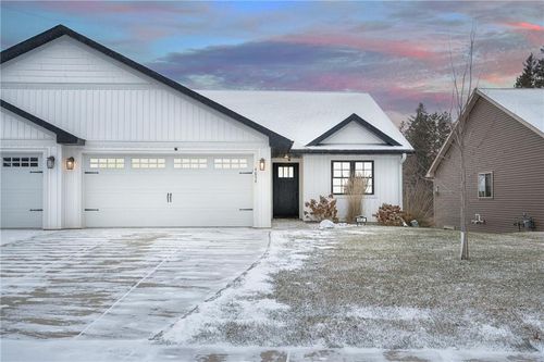 4854 Waylon Street, EAU CLAIRE, WI, 54703 | Card Image