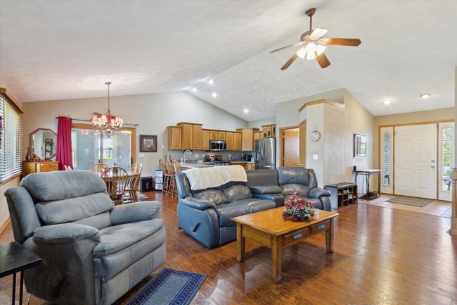 605 E Rime Street, House other with 3 bedrooms, 3 bathrooms and null parking in ORFORDVILLE WI | Image 10